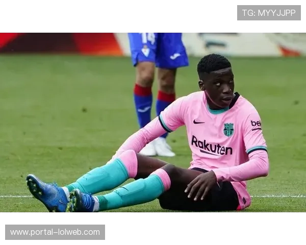 勒沃库森队长安德里希肘击染红成比赛转折点球队遭遇重大打击 勒沃库森队长安德里希肘击染红成比赛转折点球队遭遇重大打击