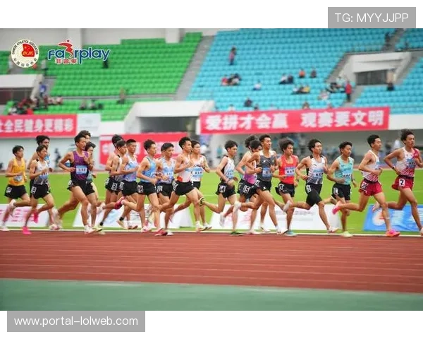 十五运会男女100米决赛今夜上演,飞人大战引关注 十五运会男女100米决赛今夜上演,飞人大战引关注